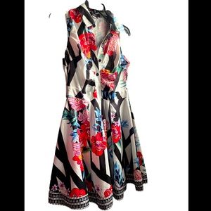 CBR- Women’s Floral Tropical Dress with Collar- Size Small-New Never Worn